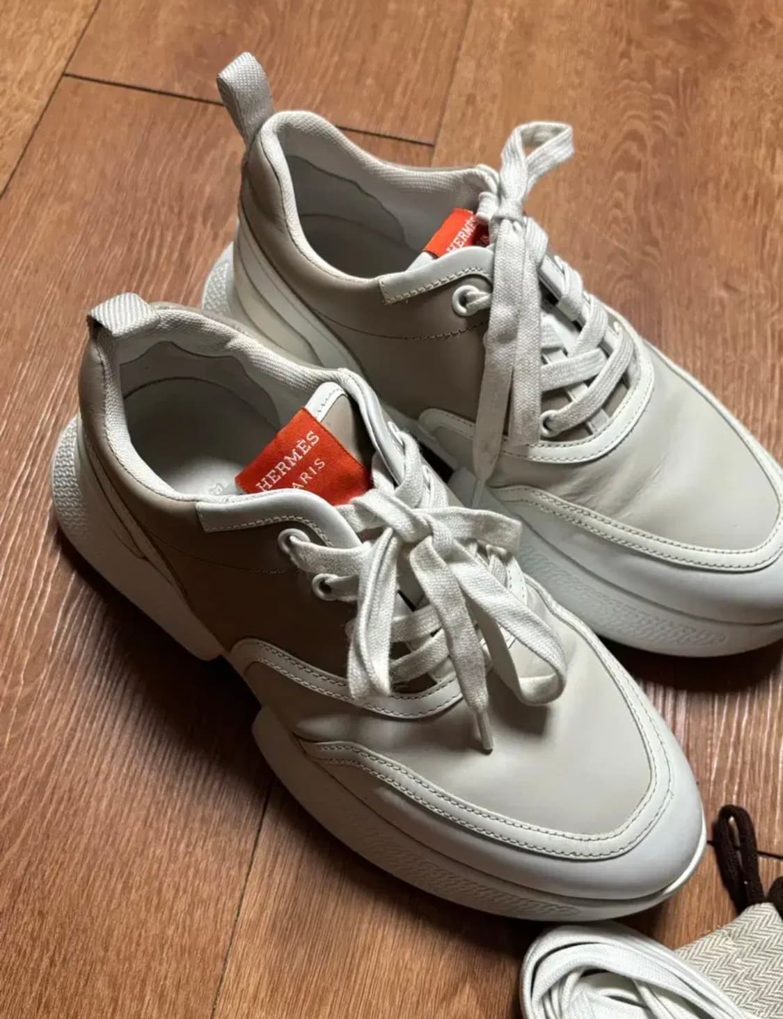 에르메스 기가 스니커즈 카프스킨 36 상품이미지2