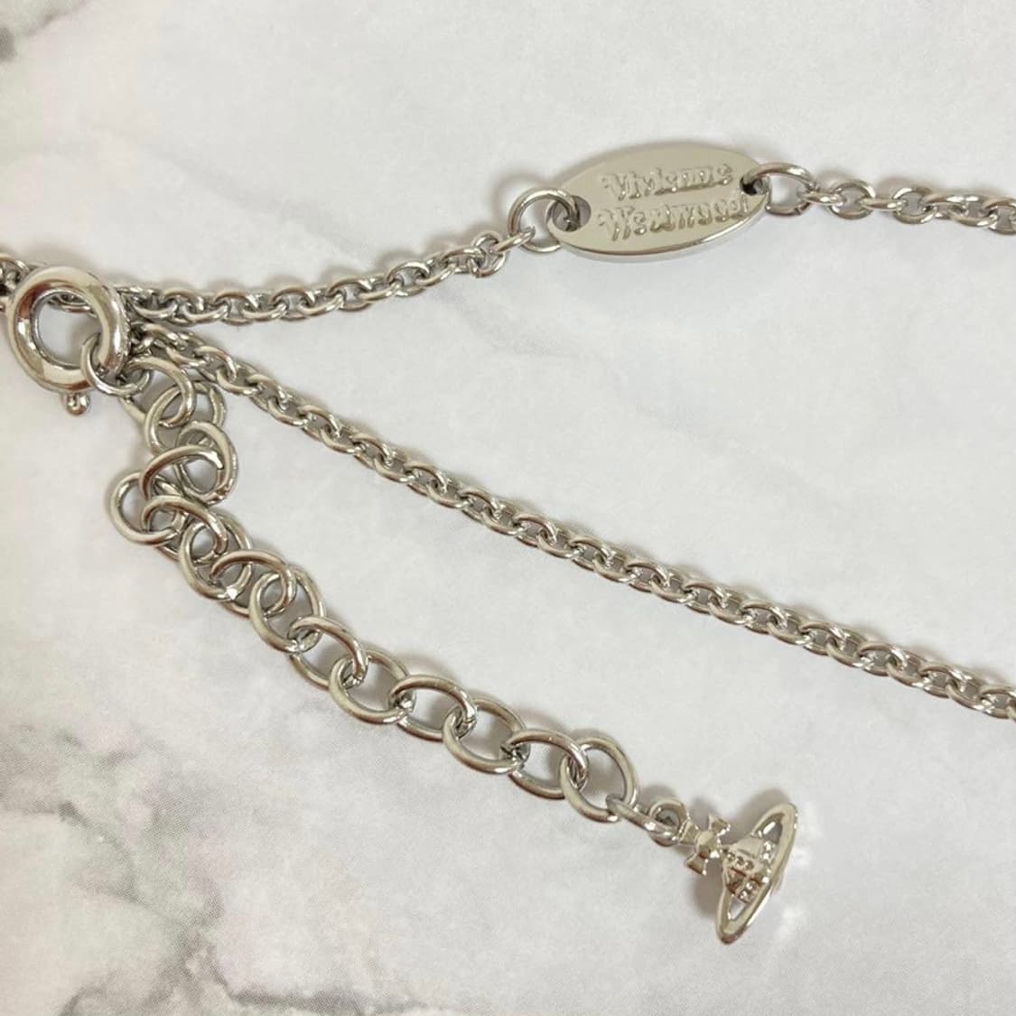 비비안웨스트우드 퍼플 크리스탈 리본 3d orb 팬던트 목걸이 상품이미지4