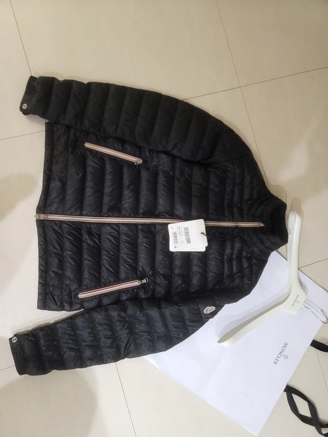 몽클레어 패딩 다니엘 4사이즈 (100-105사이즈) 상품이미지5