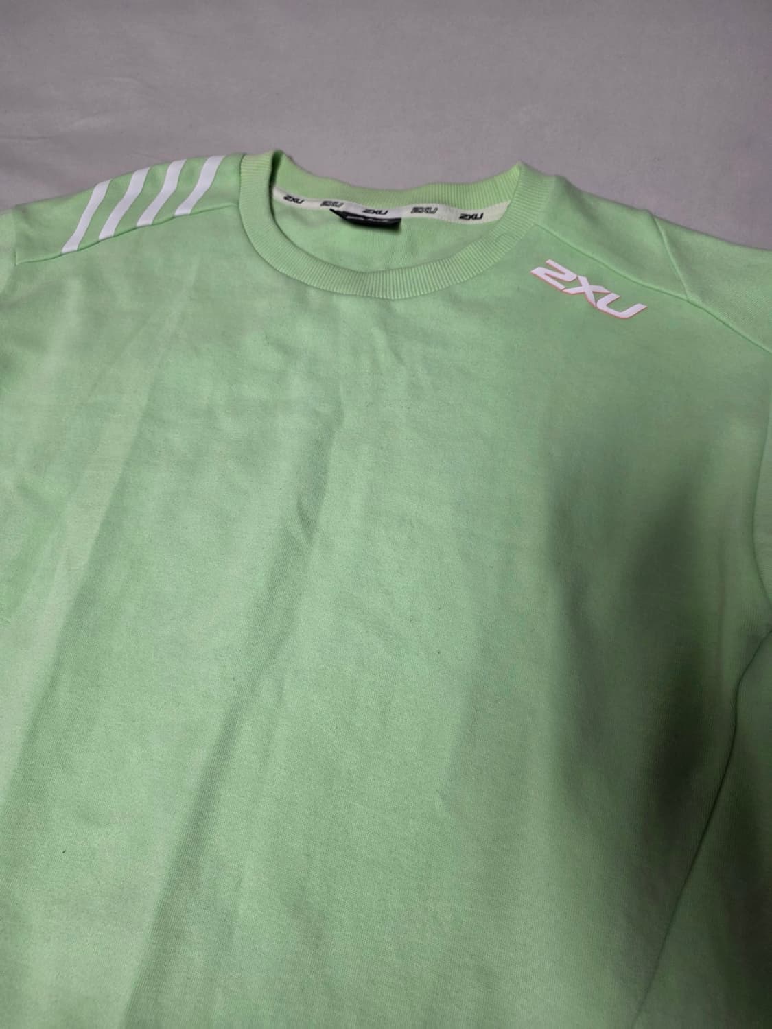 2XU 민트 맨투맨 미사용 105 상품이미지3