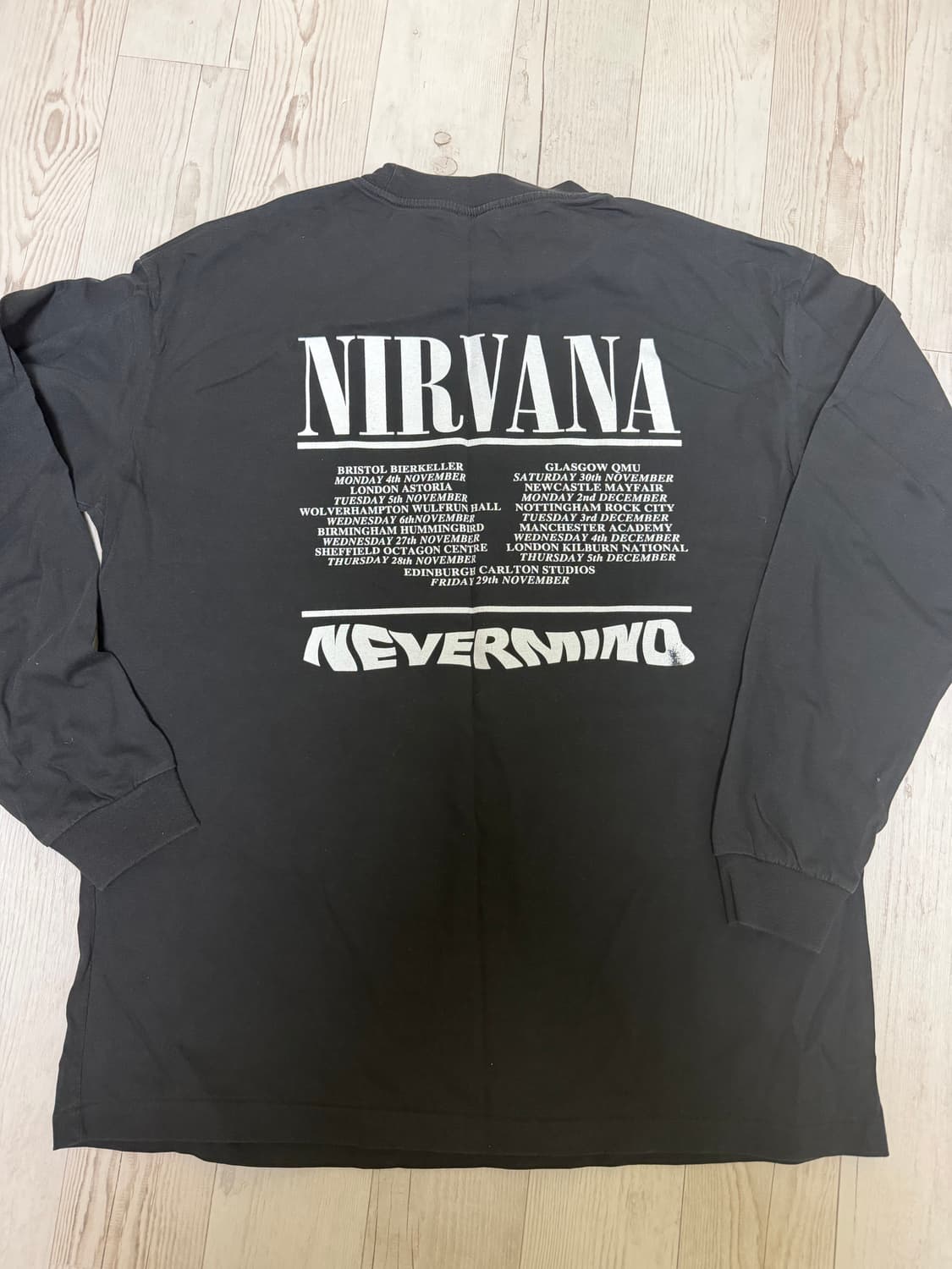 도넛리벤지 너바나 롱슬리브 상품이미지2