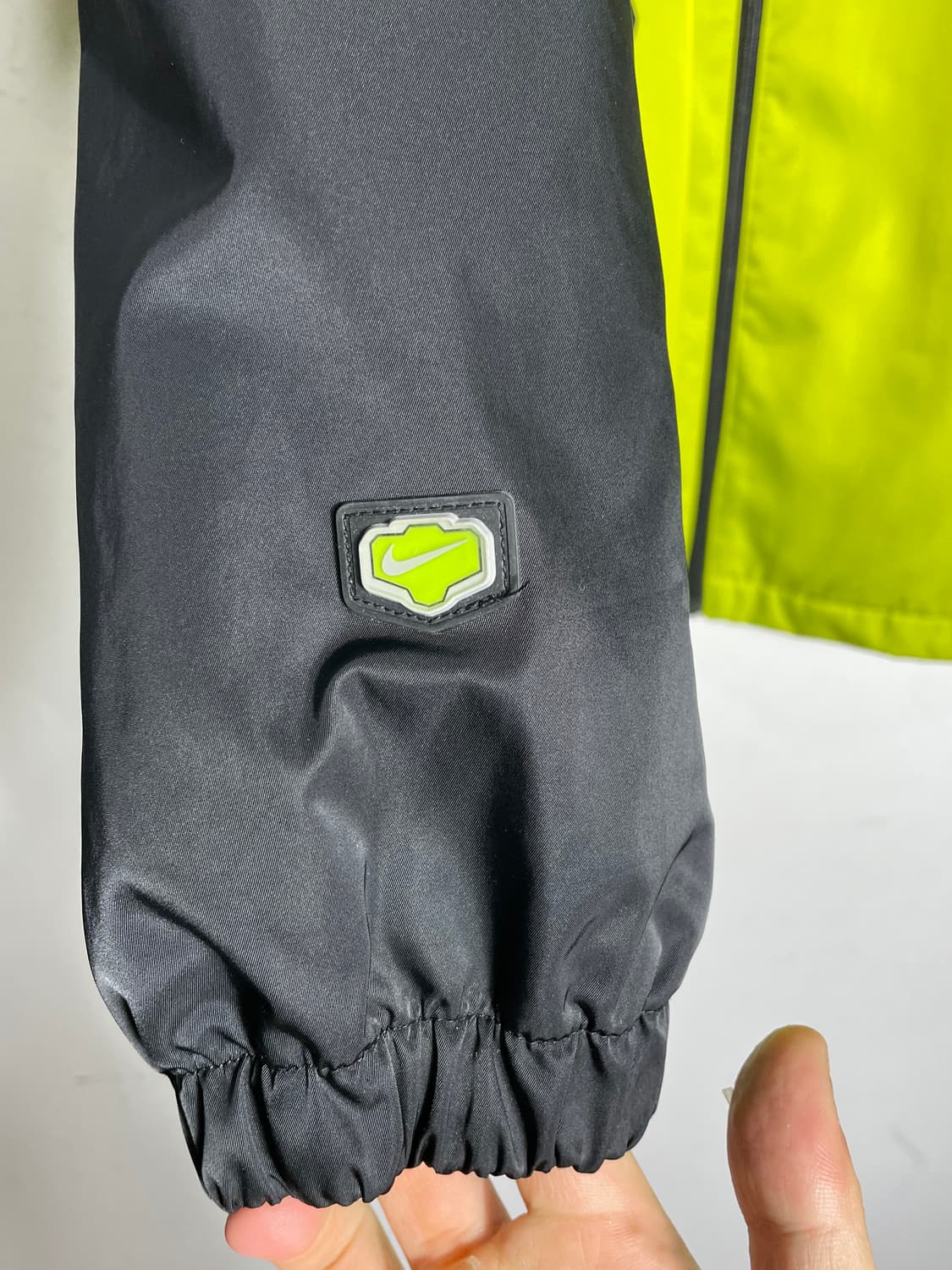 나이키 형광색/검정색 바람막이 세트 상품이미지3