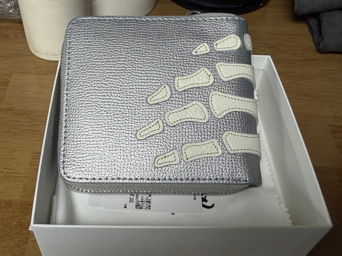 캐피탈 본 지갑 실버 상품이미지2