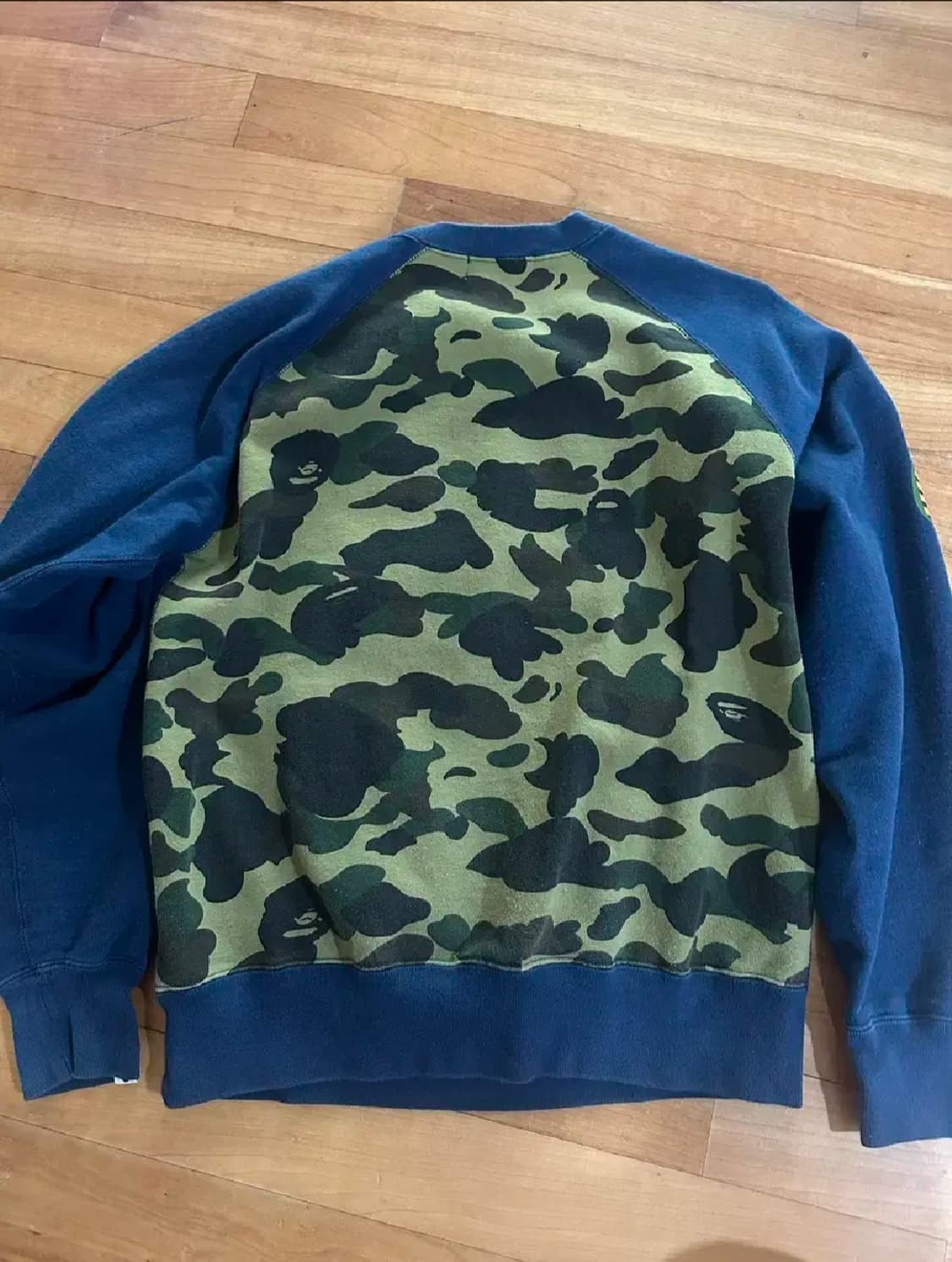 BAPE 정품 약기모 맨투맨 L사이즈 상품이미지2