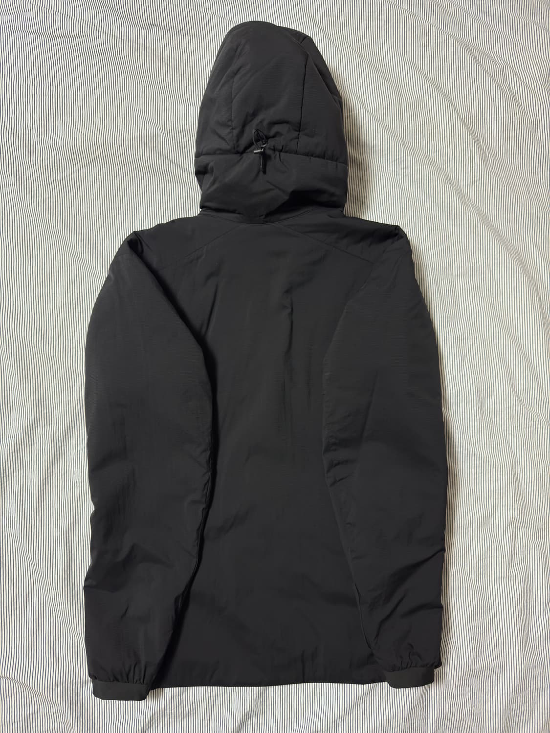 (SS급) 아크테릭스 아톰 LT 후디 블랙 M 상품이미지3