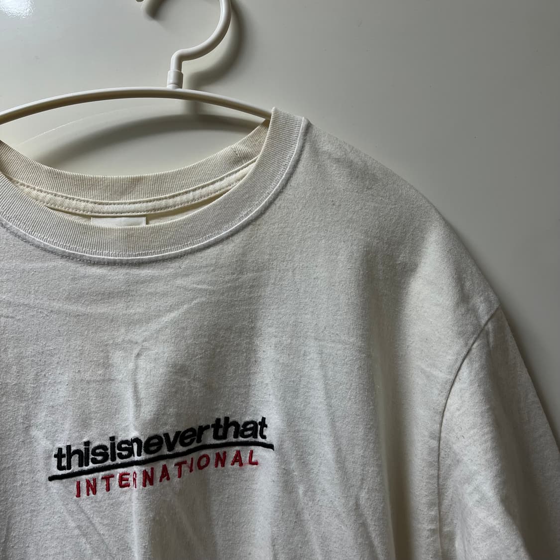 thisisneverthat 인터내셔널 빅 로고 반팔티 M/95 상품이미지2