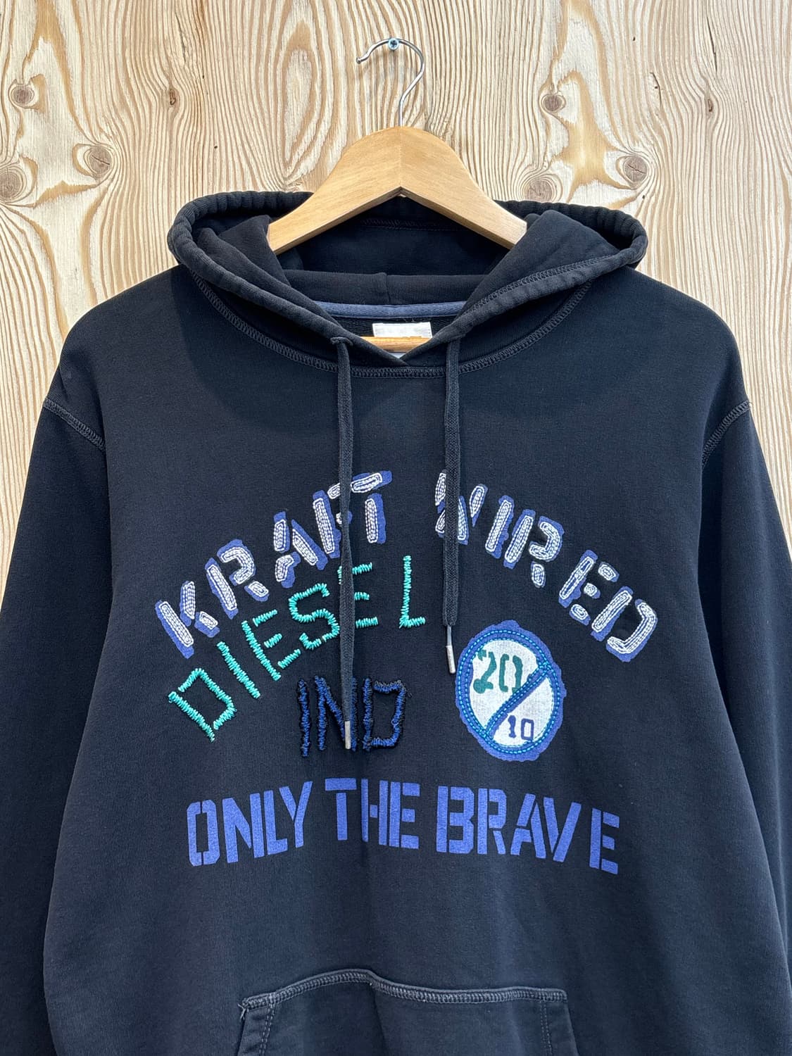 디젤 자수 후드티 상품이미지3