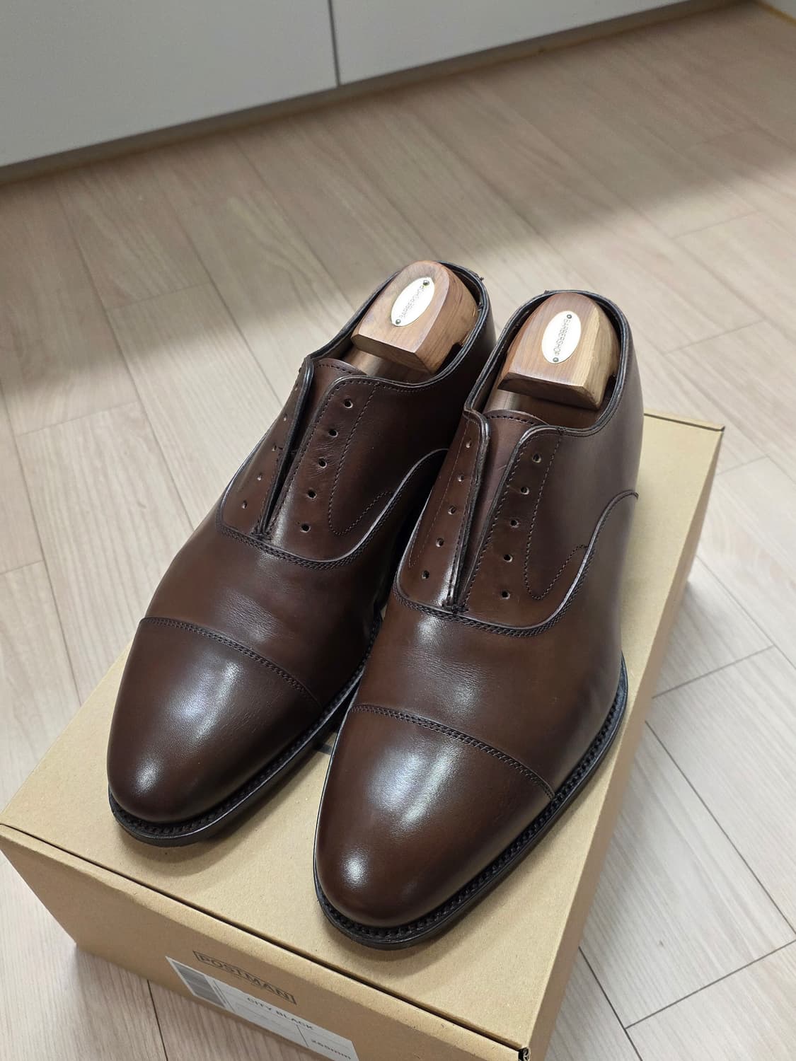 알프레드 사전트 암필드 카페 UK7 상품이미지1