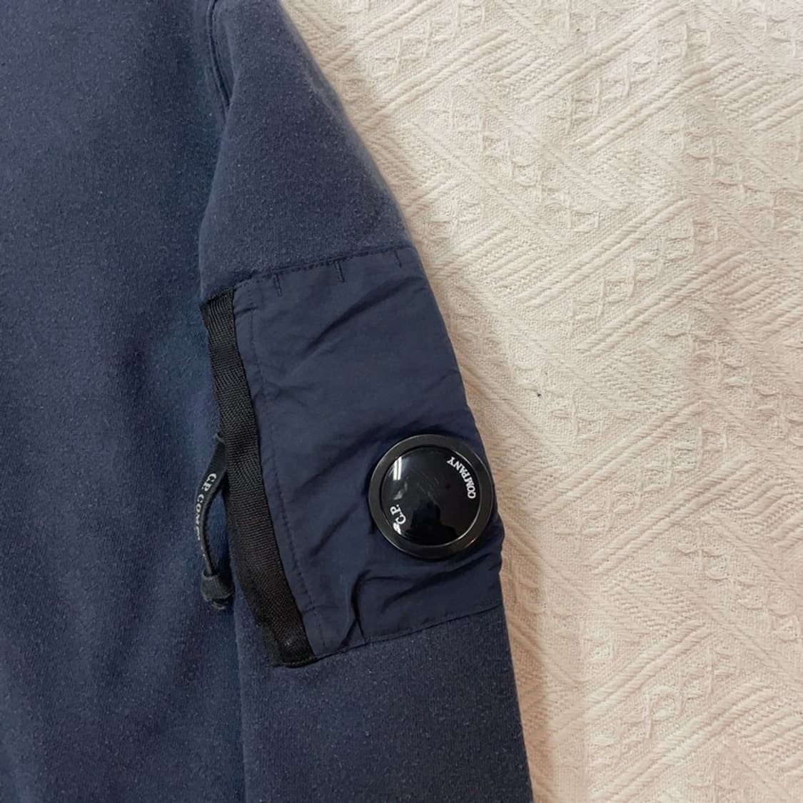 [100] cp컴퍼니 기모 와펜 맨투맨 상품이미지4