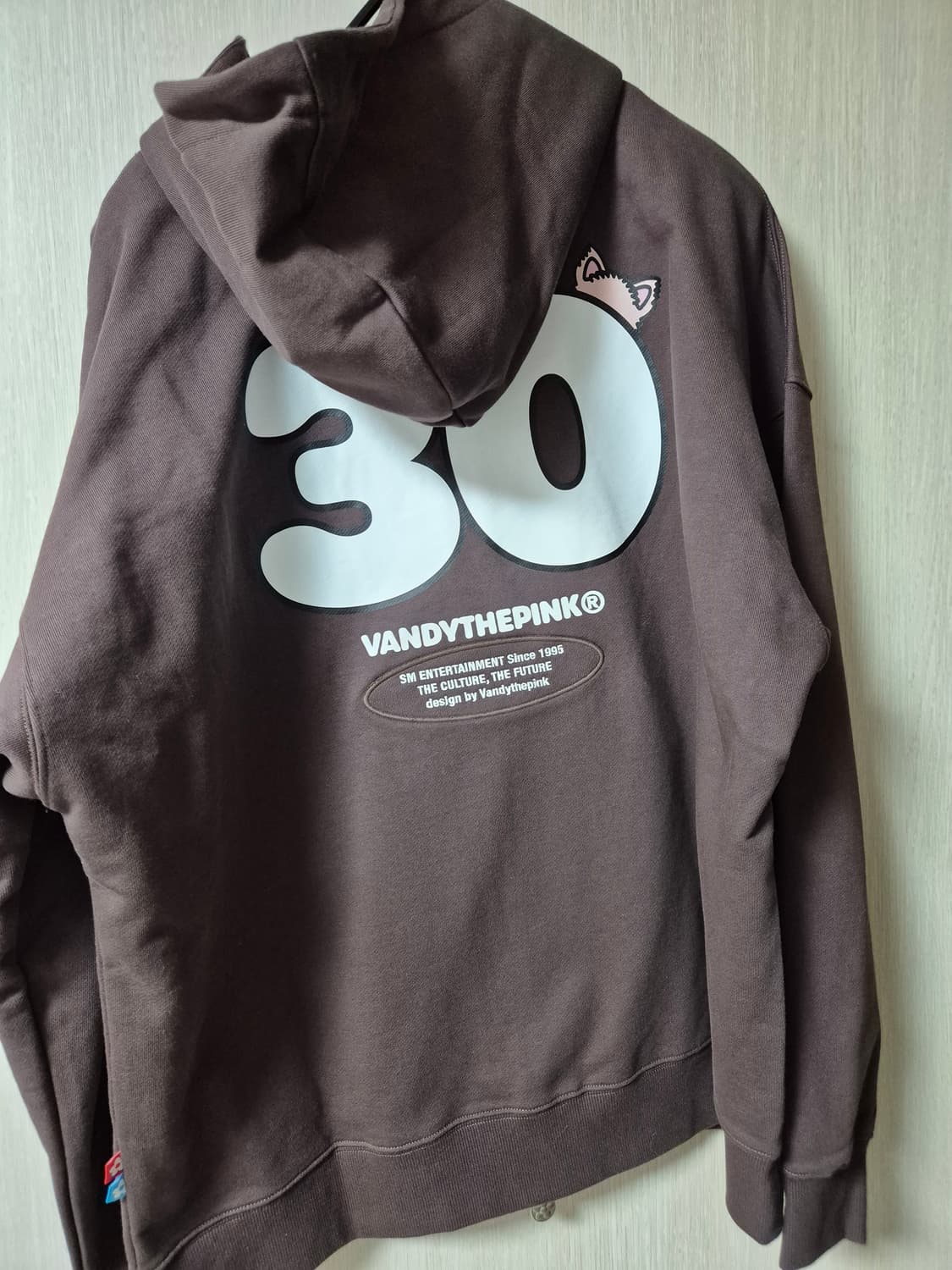 (새제품) 반디더핑크 sm타운 후드집업 점퍼 라지 상품이미지2