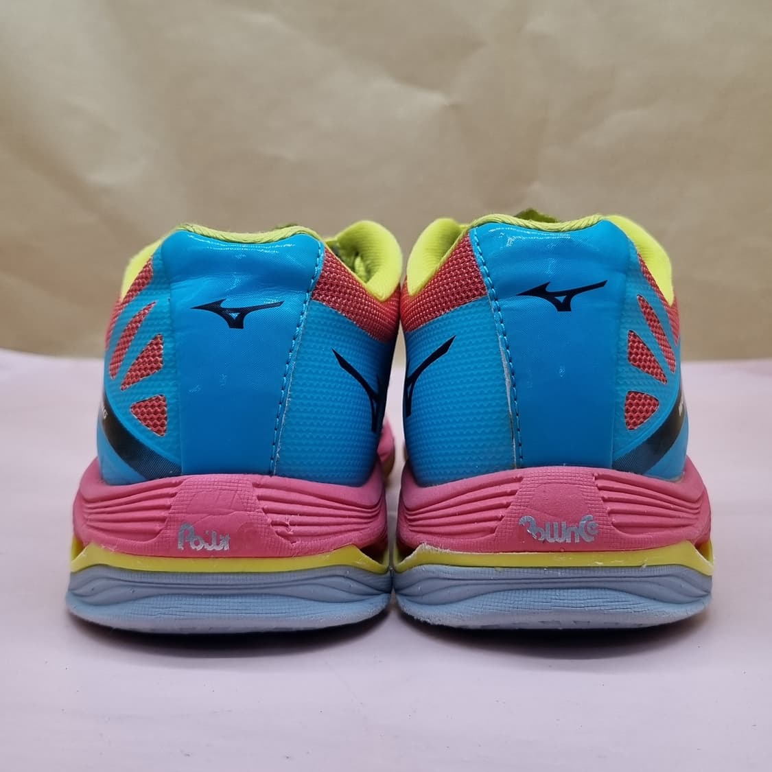 미즈노 웨이브 라이트닝 배구화245 상품이미지4