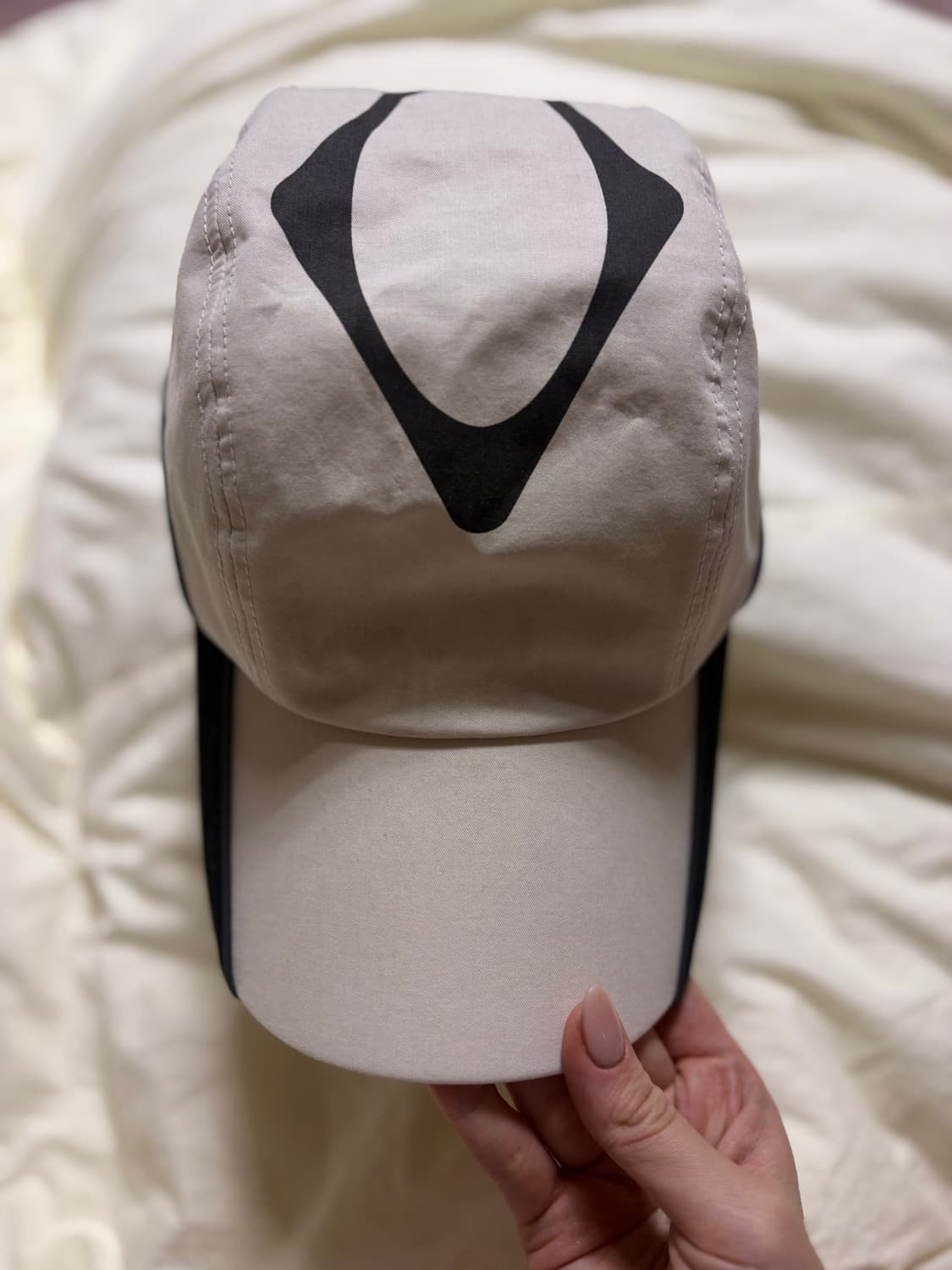 미스치프 롬버스 코튼 볼캡 베이지 블랙 상품이미지1