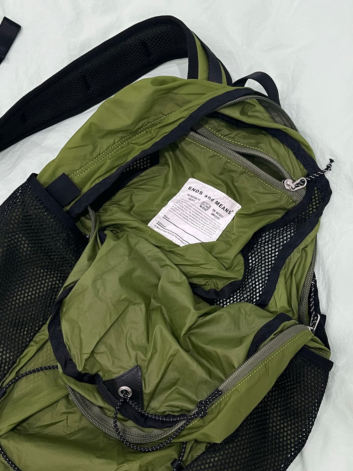 앤즈앤드민즈 백팩 그린 판매합니다.  상품이미지3