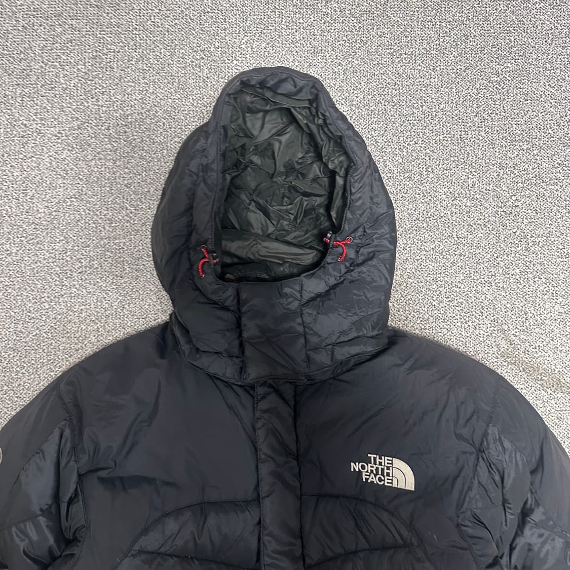 노스페이스 써밋 블랙 패딩 상품이미지2