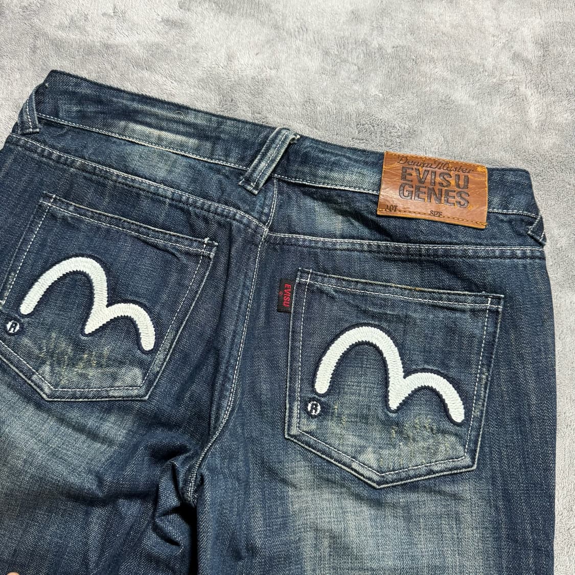 에비수 EVISU 워싱 부츠컷 데님팬츠 27 상품이미지3