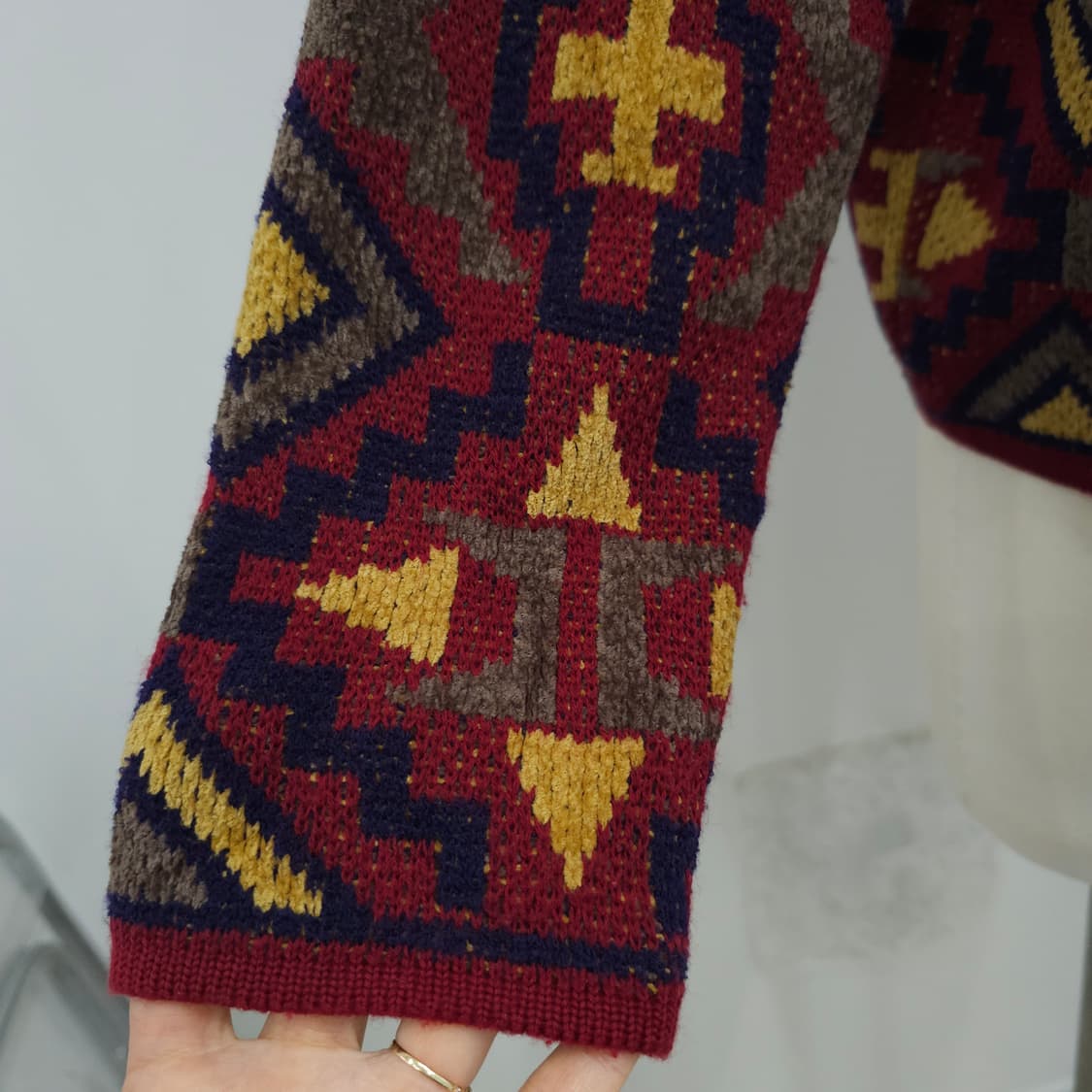 일본산 에스닉 패턴 니트 가디건 상품이미지7