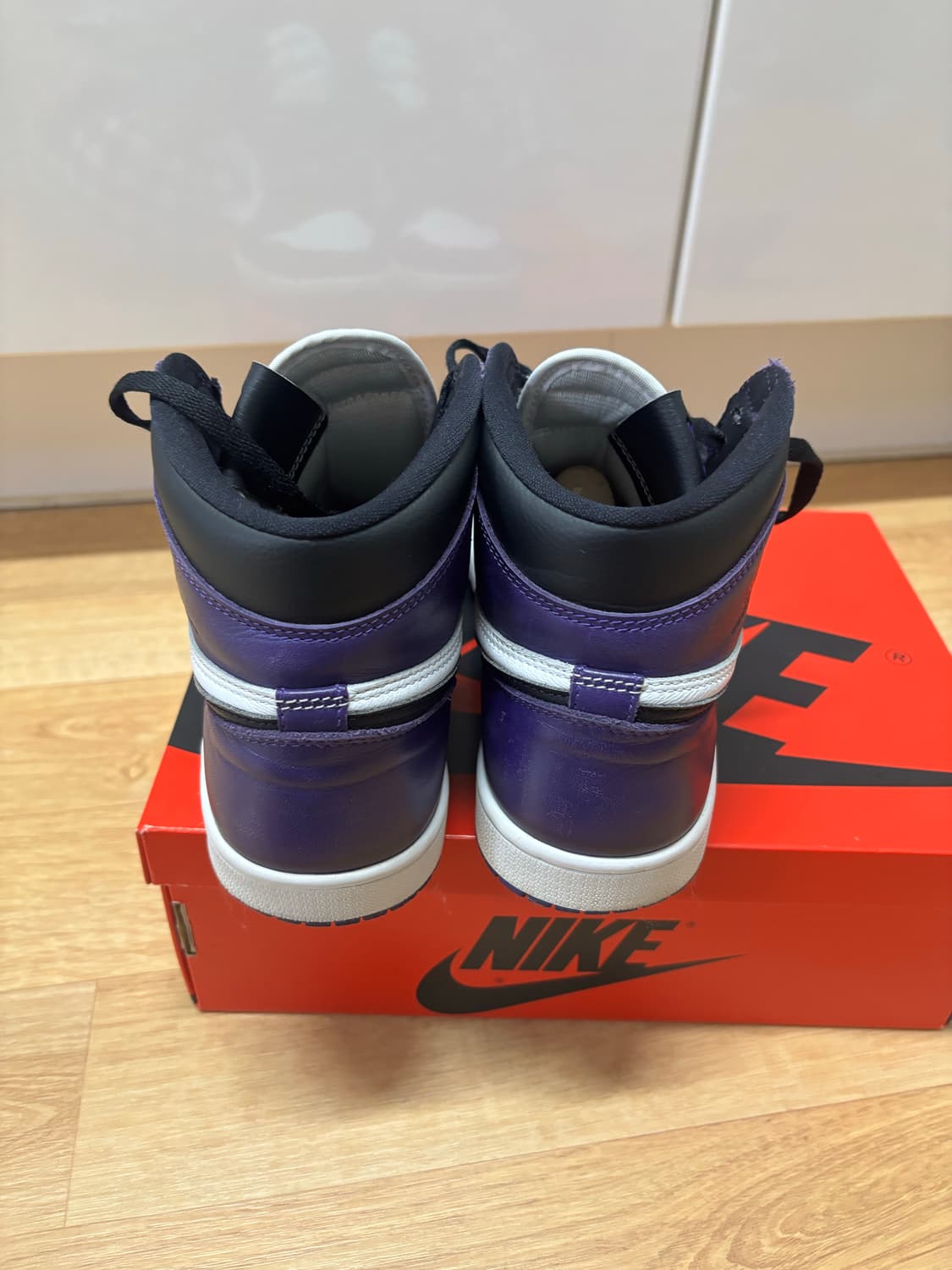 조던 1 하이 코트퍼플 260 사이즈 판매합니다 상품이미지2