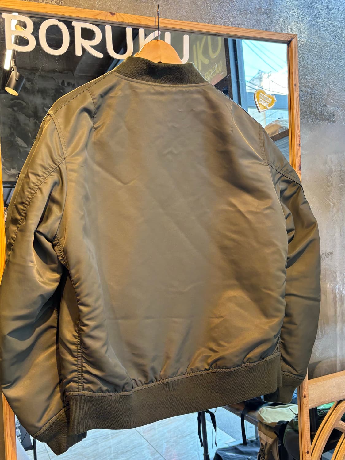 유니클로 카키 봄버 자켓 L  상품이미지7