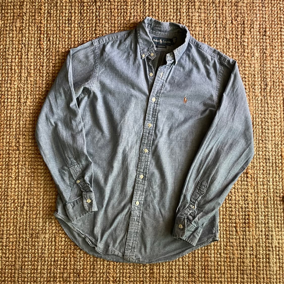 폴로 랄프로렌 클래식핏 샴브레이 셔츠  가벼운 코튼 원단에 버튼다운 카라 상품이미지9