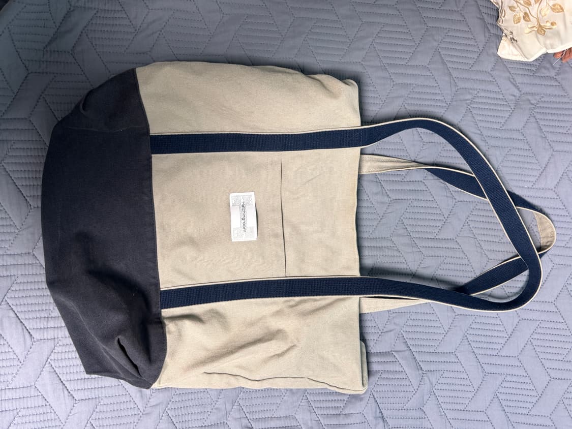 해칭룸 클래식 토트백 그레이/네이비 상품이미지1