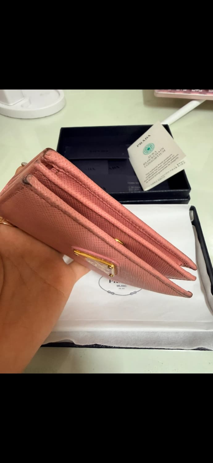 프라다 사피아노 트라이앵글 로고 반지갑 핑크 상품이미지3