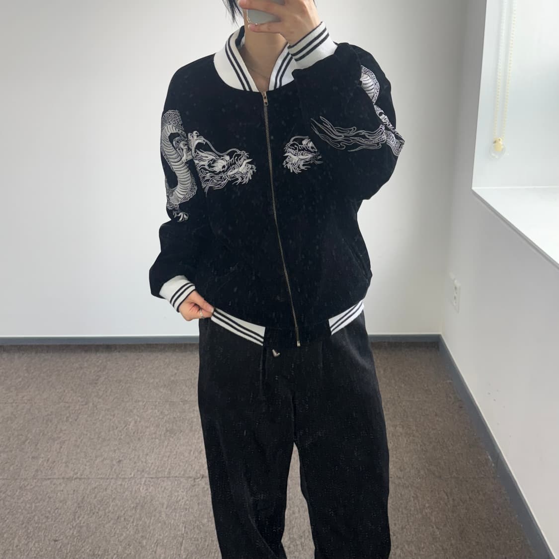 블랙 벨벳 실버 자수 스카쟌 상품이미지1