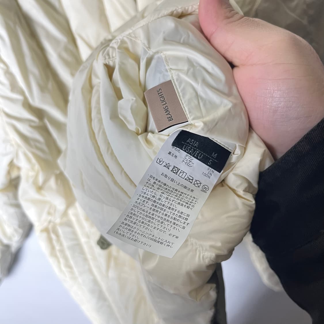 [Taion x Beams] 타이온x빔즈라이트 리버시블 라이트패딩 상품이미지5