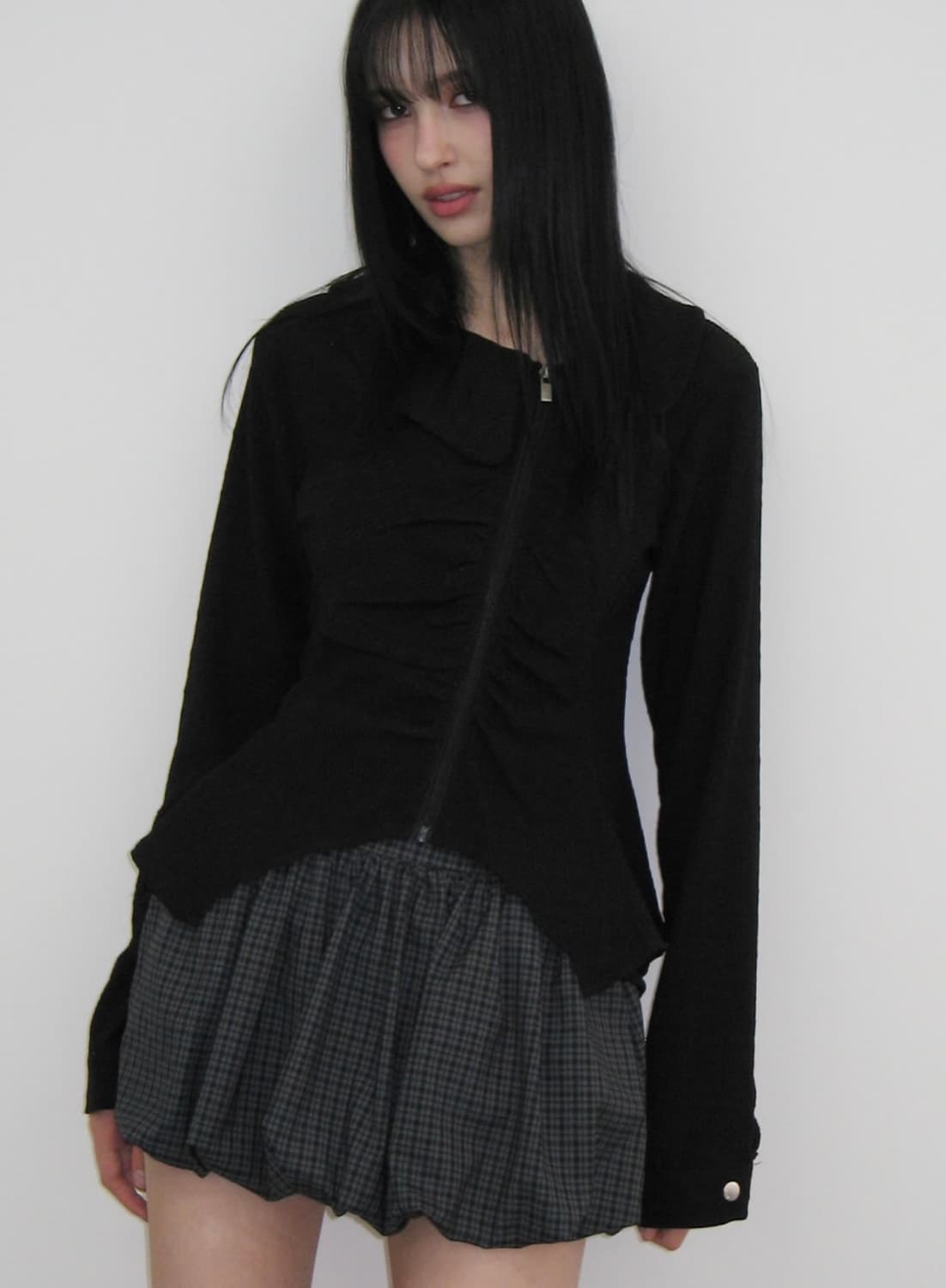 플레이스 스튜디오 시어 셔링 언발란스 카라 밑단 프릴 자켓 상품이미지2