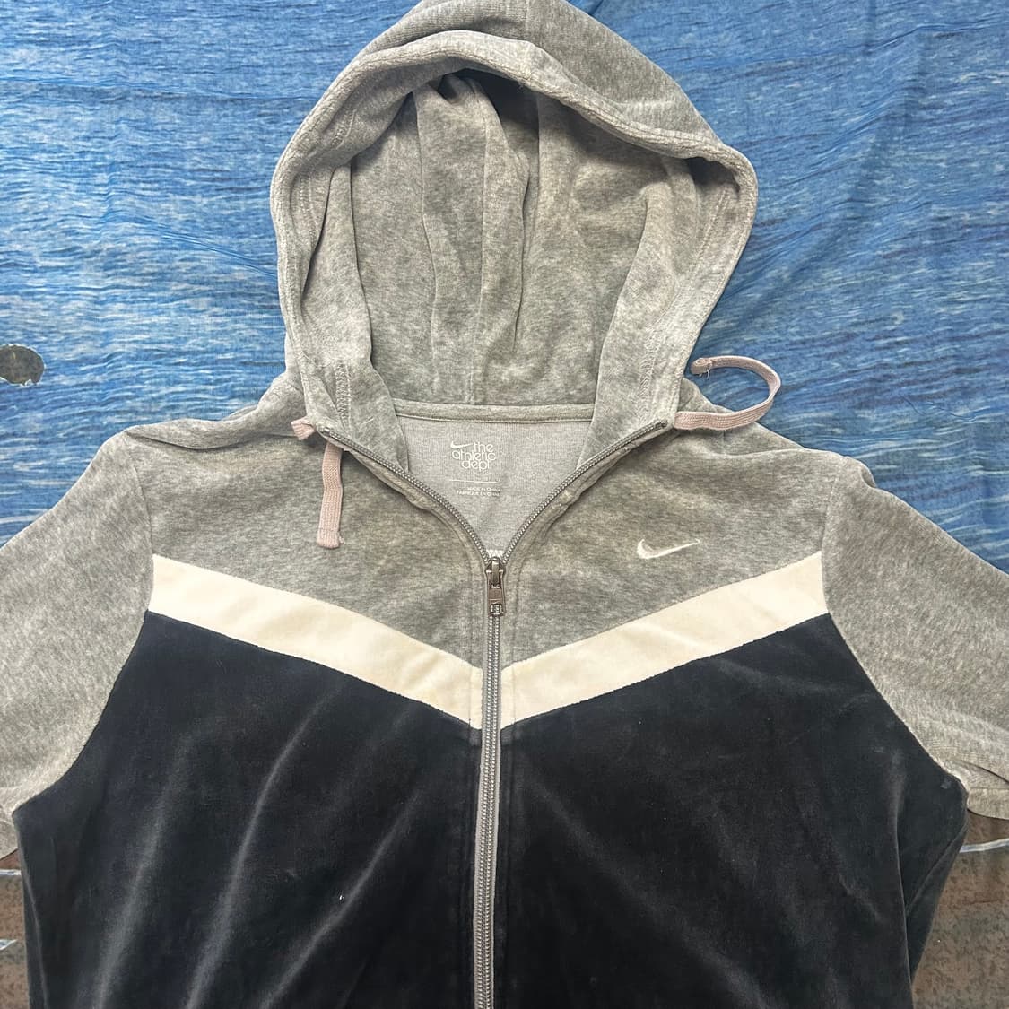 Nike Womens Velvet Zip-Up Hoodie 상품이미지2