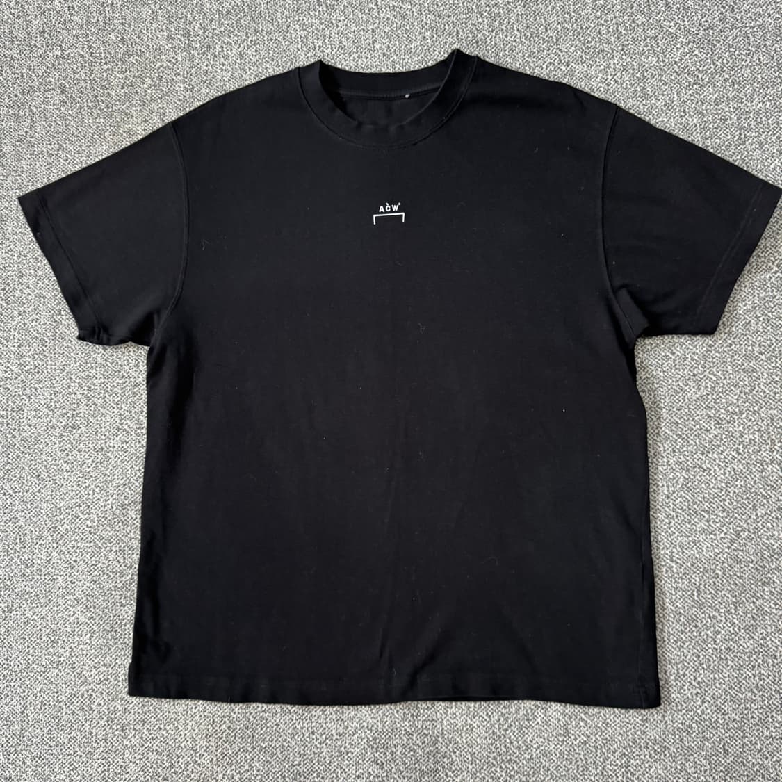 어콜드월 에센셜 그래픽 로고 티셔츠 상품이미지3