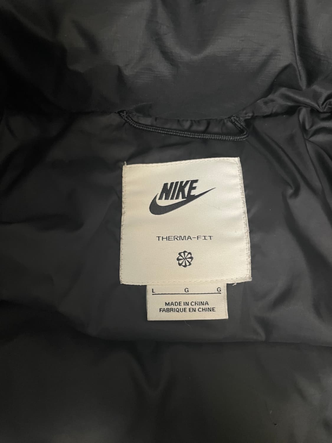 나이키 써마핏 패딩 상품이미지4