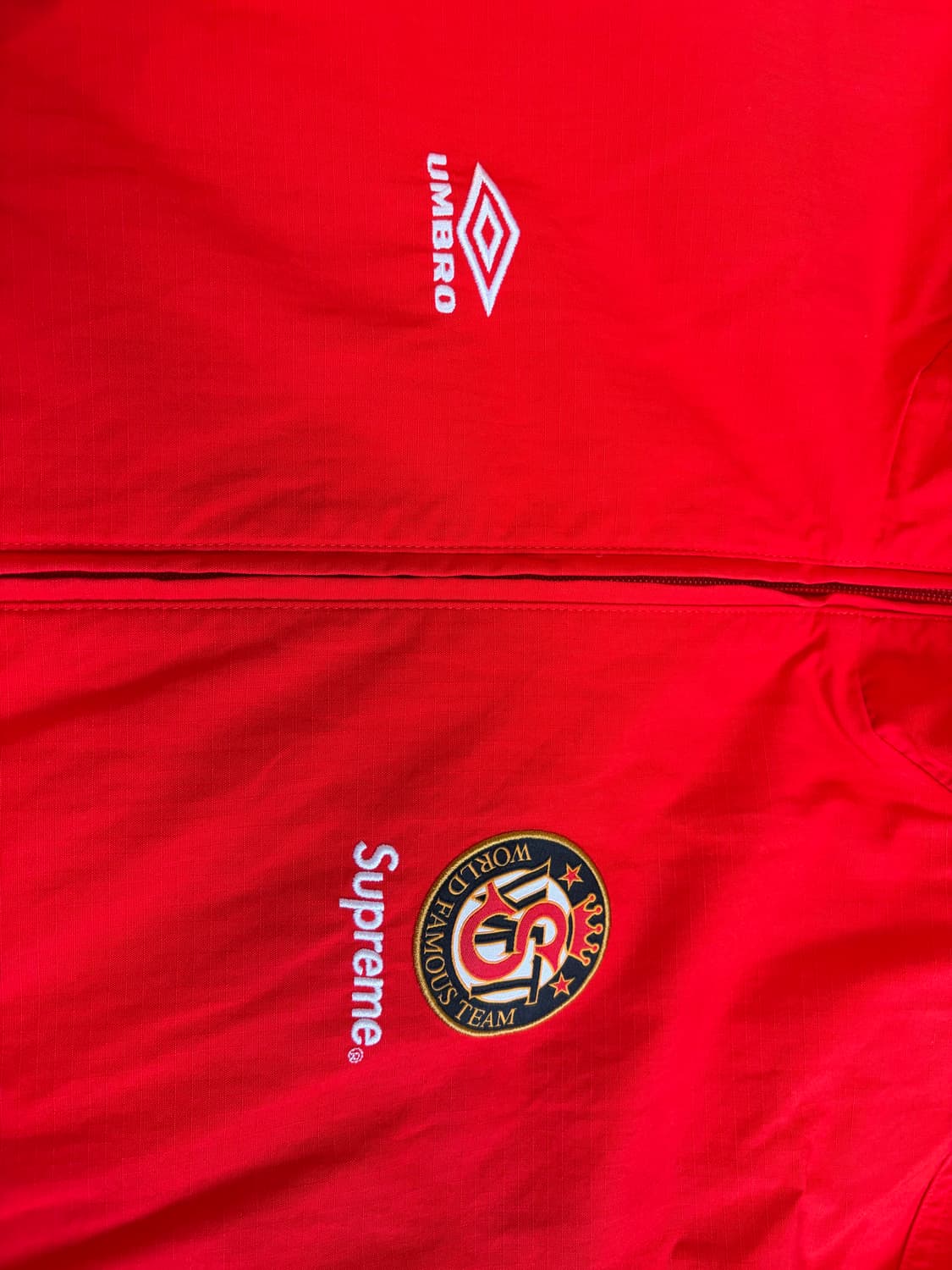 23fw 슈프림x엄브로 트랙자켓 레드 아시아XL 상품이미지4