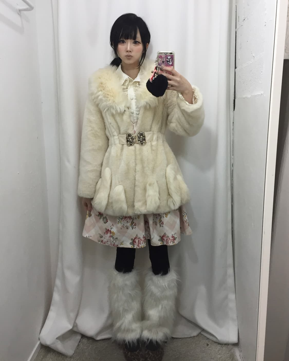 BODY LINE 코르셋 포인트 도트 카라 쉬폰 블라우스 코디🍩 상품이미지1