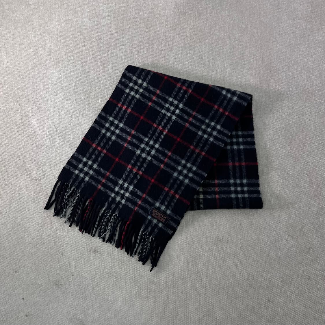 버버리 노바체크 캐시미어 네이비 머플러 상품이미지1