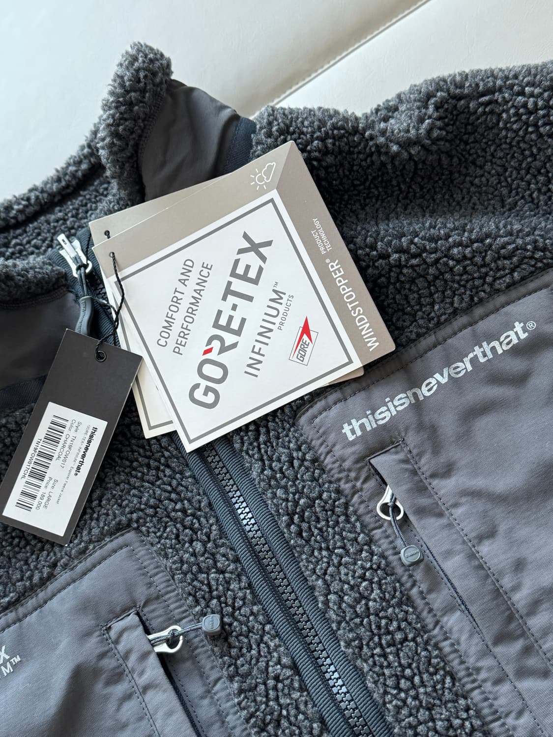 [L] 디스이즈네버댓 x 고어텍스 후리스 차콜 판매 상품이미지5