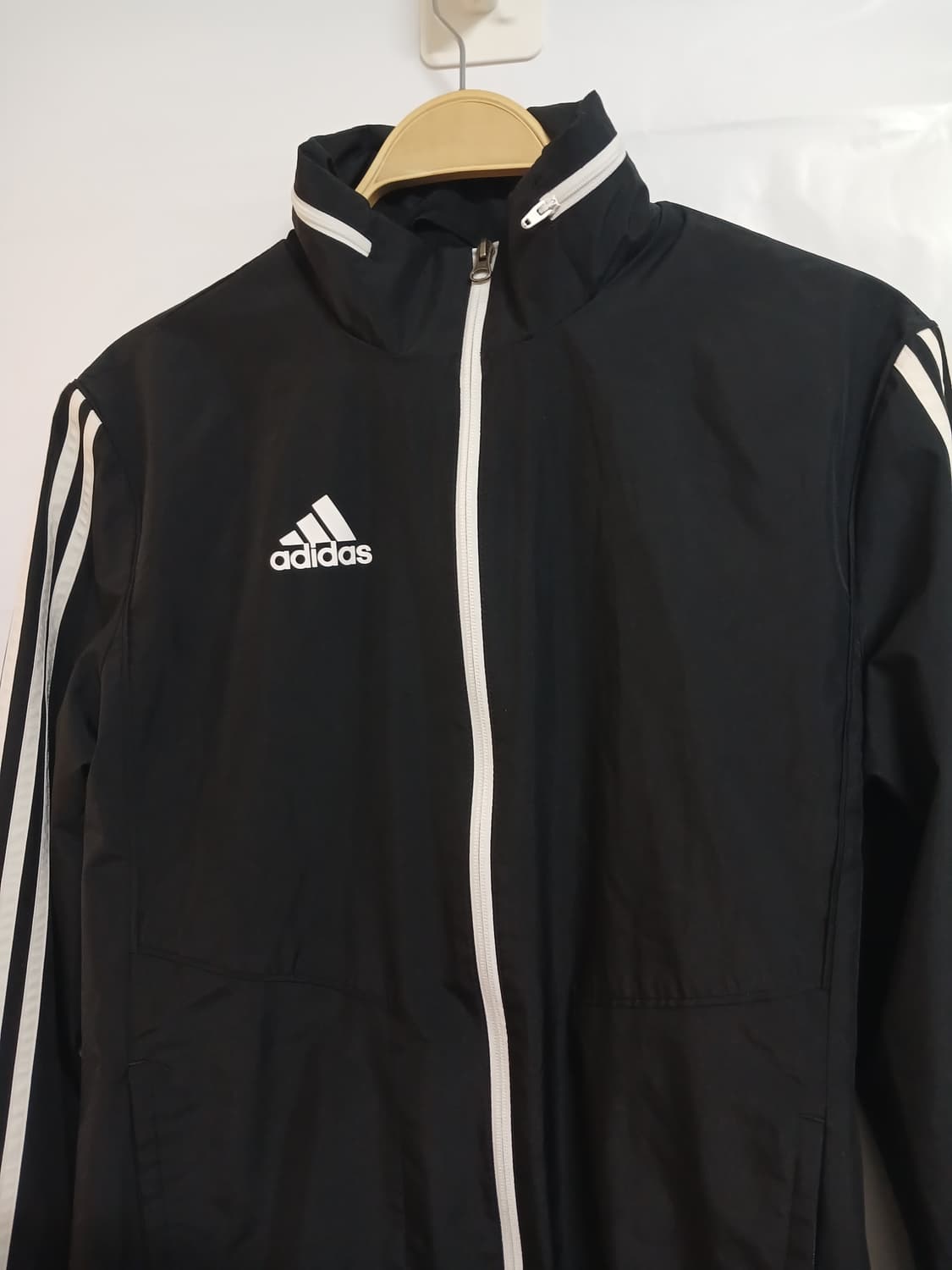 (새상품급,M,95)아디다스 티로19  올웨더 바람막이 자켓  상품이미지3