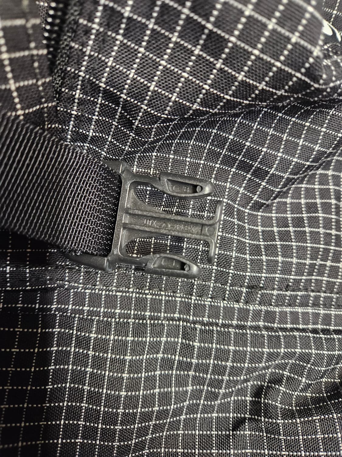 (os) 슈프림 09fw 립스탁 데니어 백팩 상품이미지5