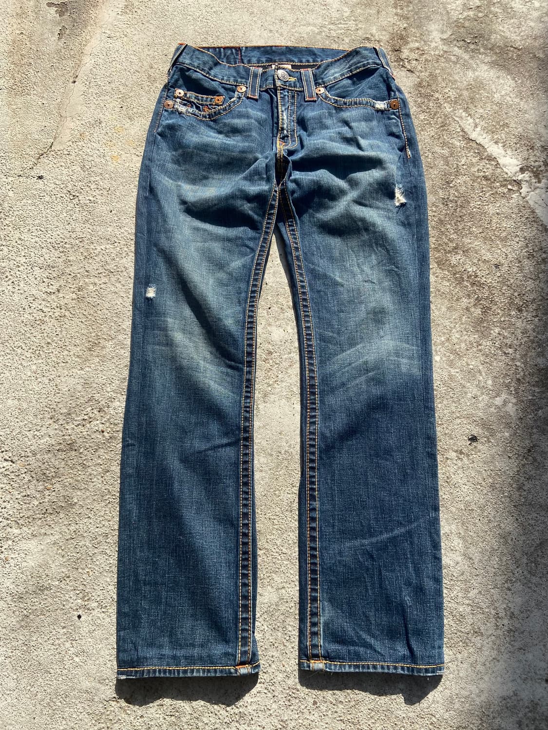 True Religion Bobby Big T Low Rise Jeans 상품이미지3