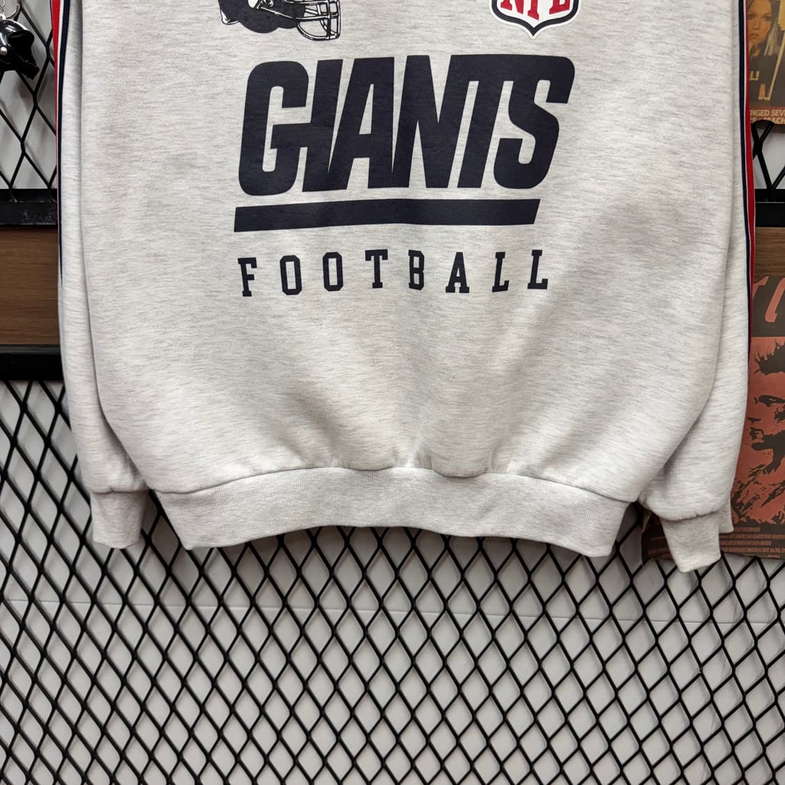 베일 NFL 뉴욕 자이언츠 맨투맨 전면 로고 포인트 연그레이 상품이미지4