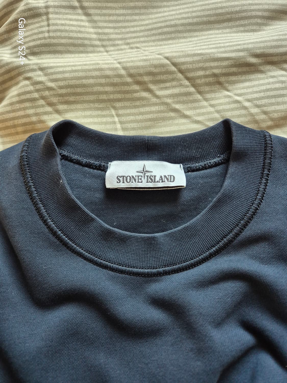 스톤아일랜드 맨투맨 네이비색상 ( S ) 상품이미지3