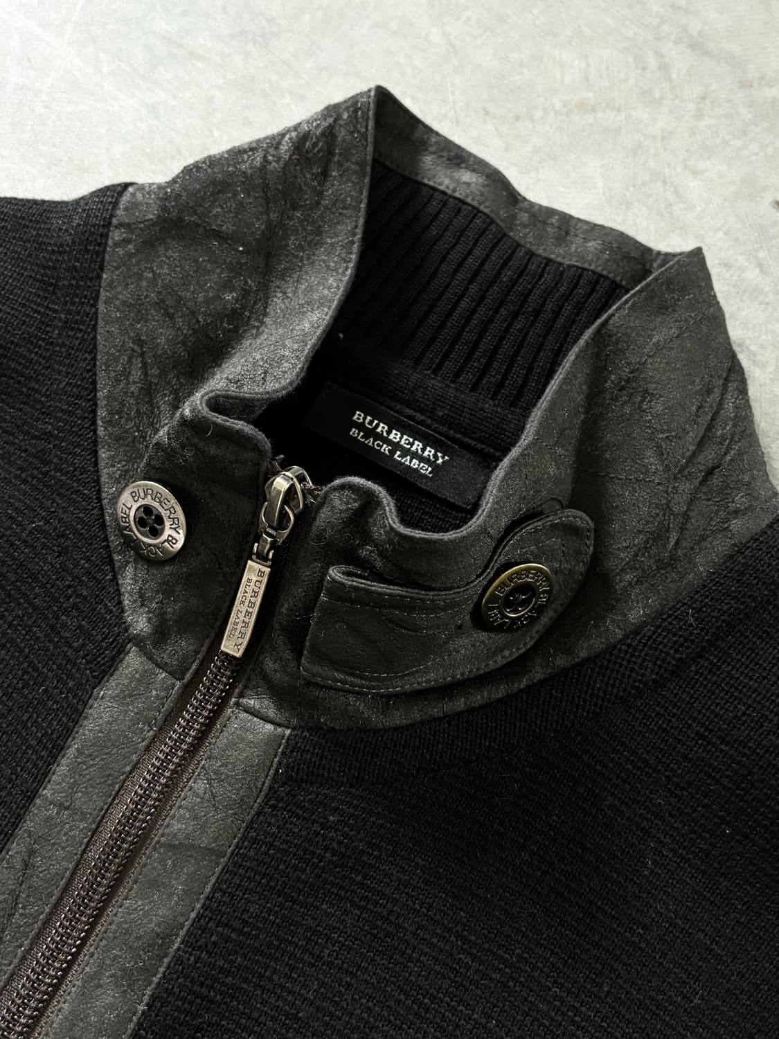 Burberry 버버리 블랙라벨 블랙 레더 트리밍 집업 상품이미지3