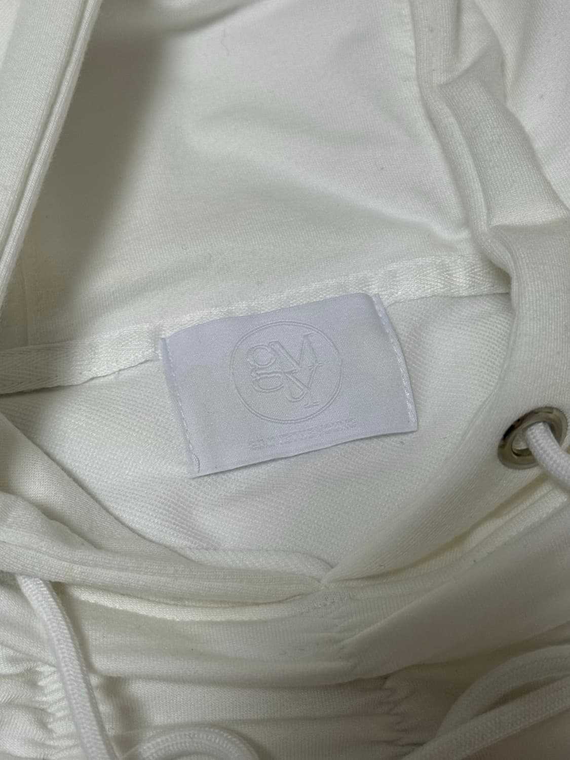 김미더영 후드 슬리브리스 화이트 상품이미지4