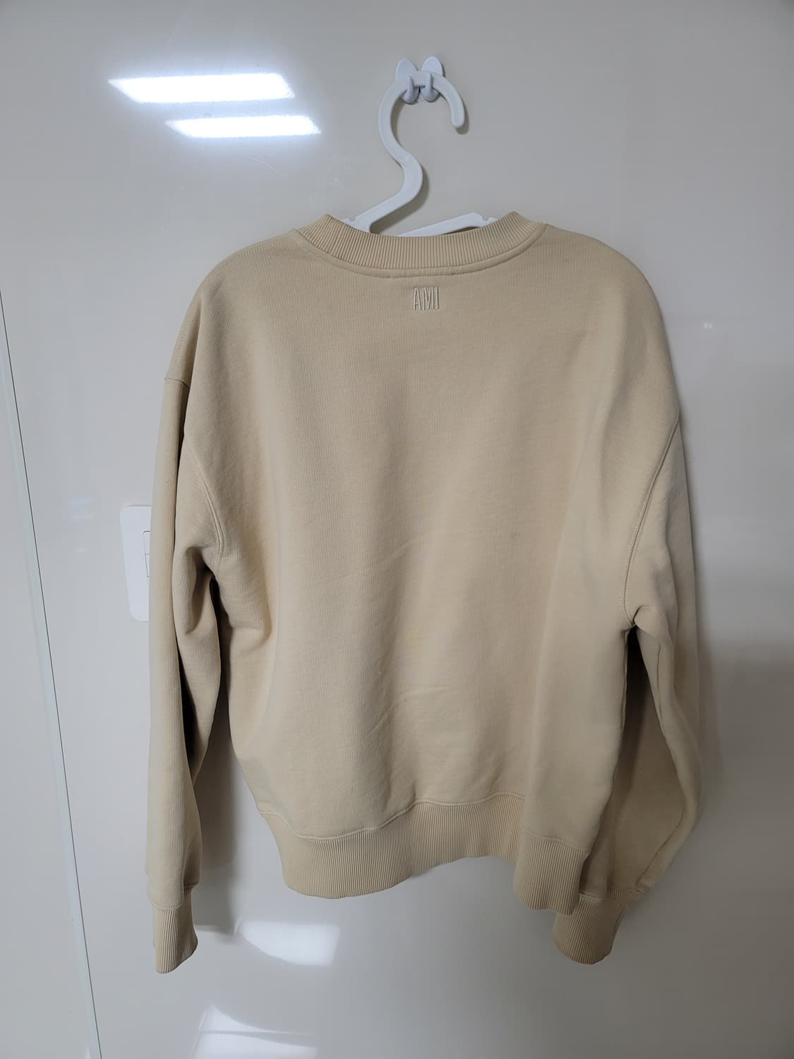 아미 헤비코튼 베이지 맨투맨 S 95정사이즈 상태굿

 상품이미지2