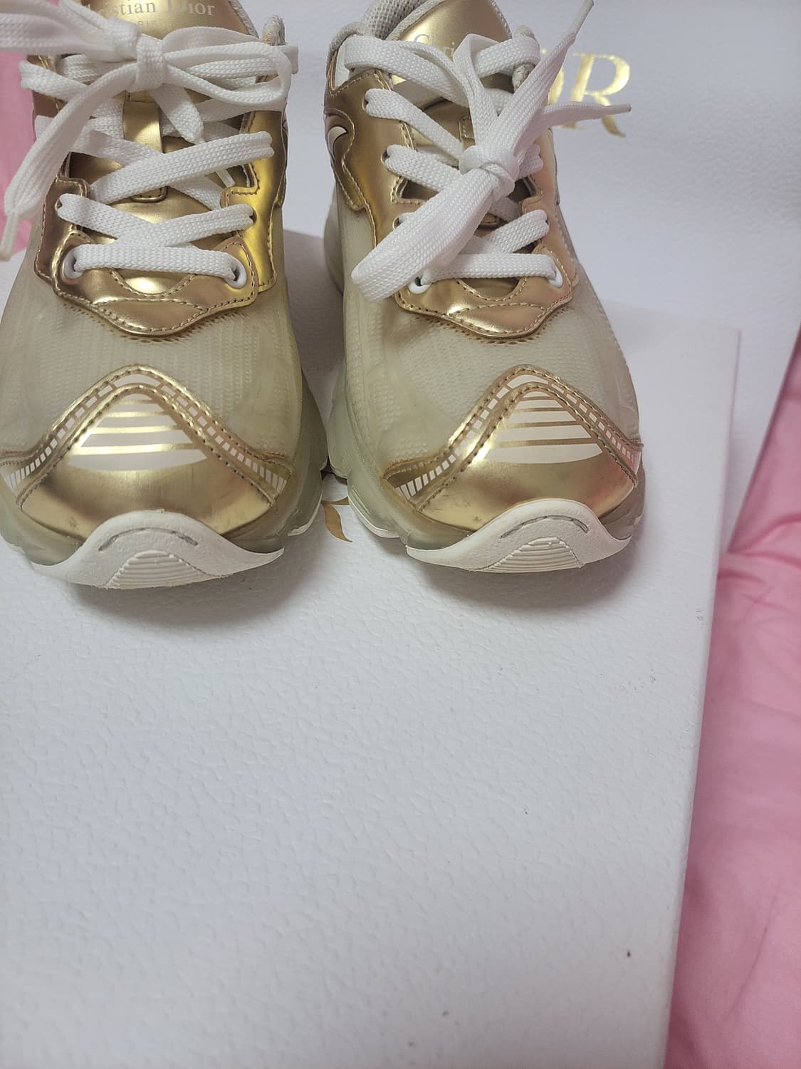 정품)급처명품세탁완료상태좋음!디올 바이브 수지 스니커즈 운동화 골드 상품이미지7