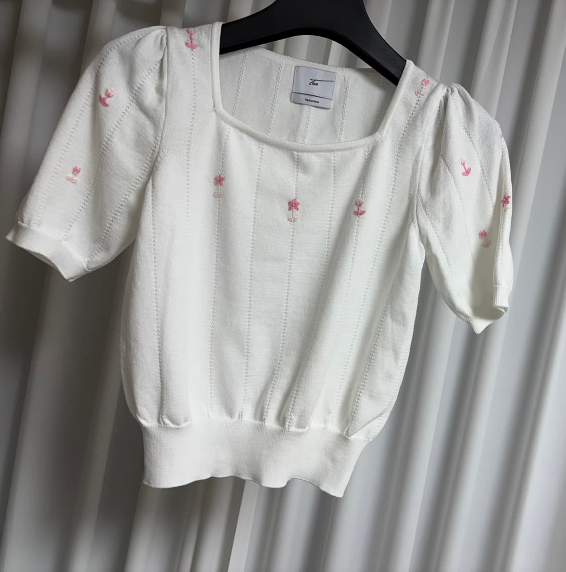 트와 리비에라 플라워 스퀘어 니트 - 아이보리 상품이미지2