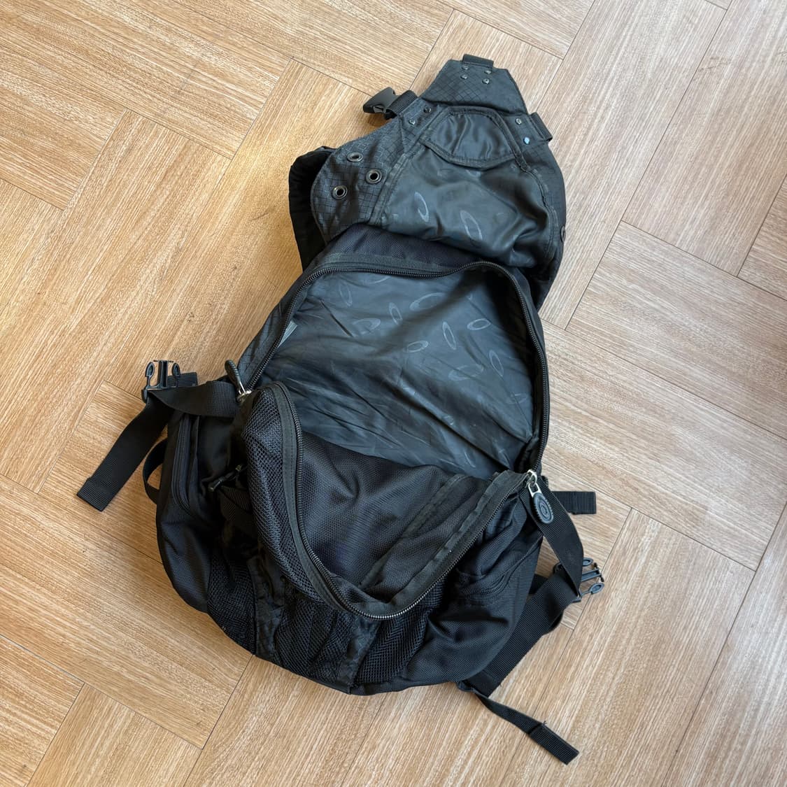 오클리 블랙 아이콘 RC 백팩 상품이미지9