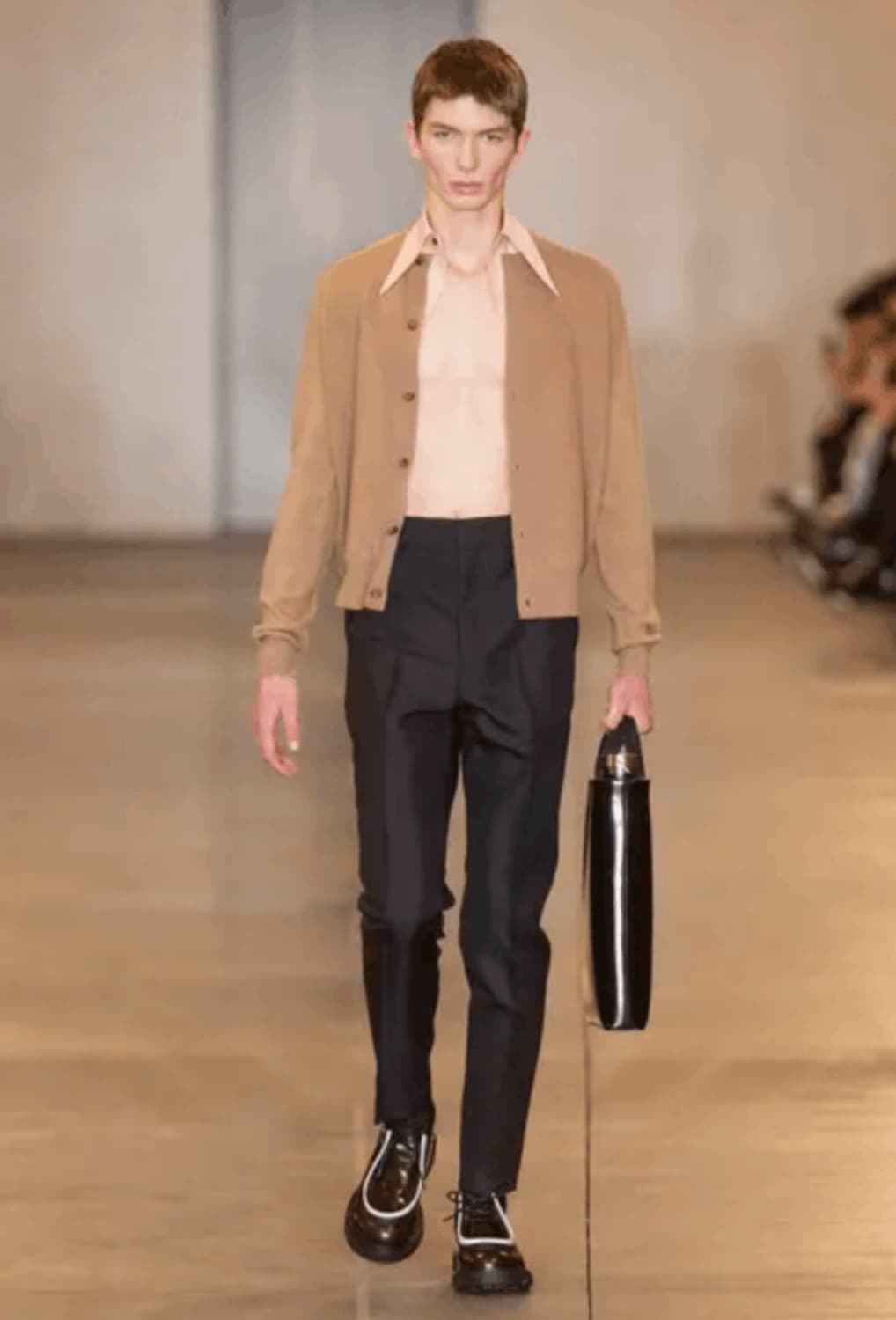 프라다 런웨이 가디건(송강착용) 상품이미지2