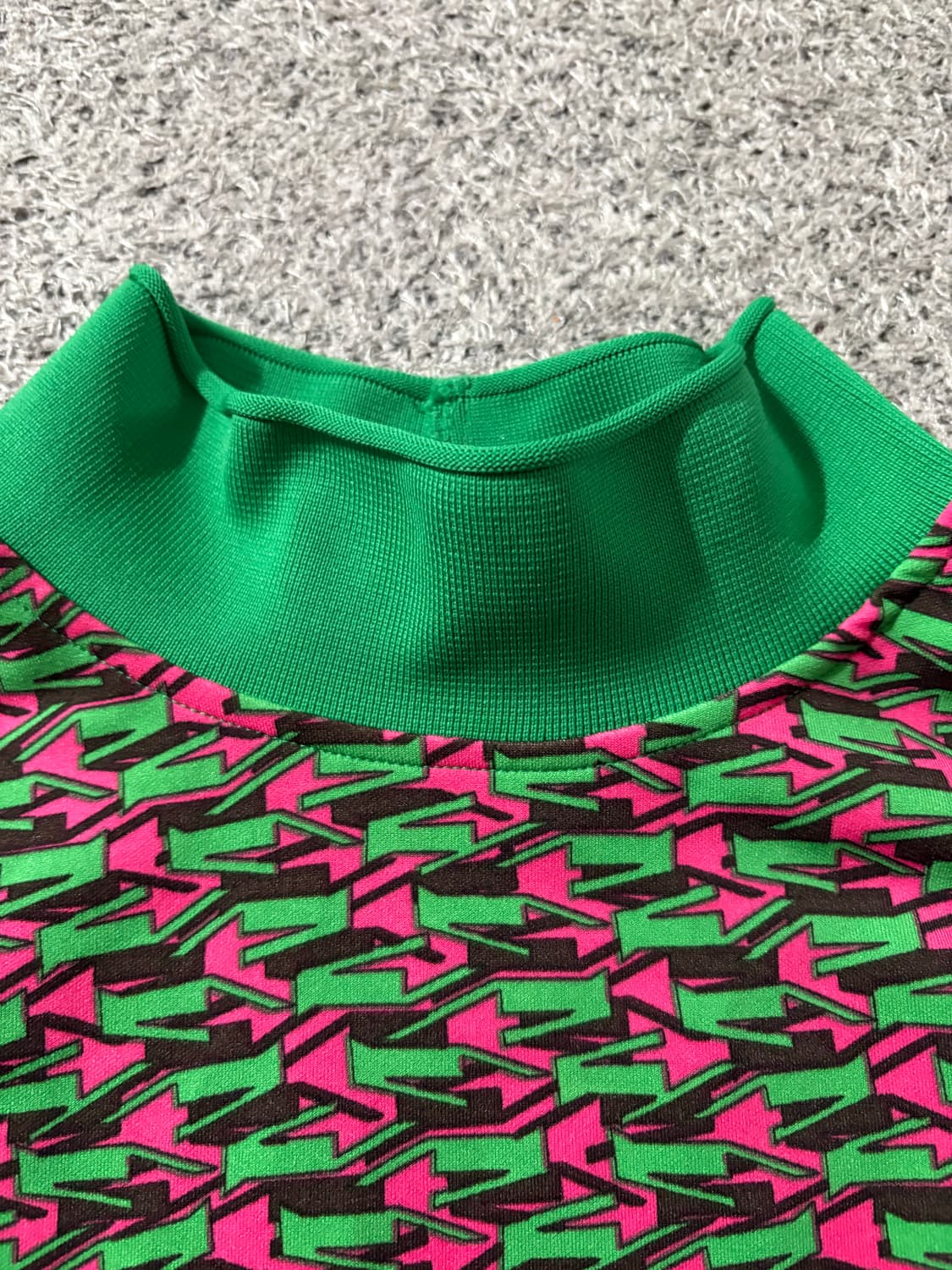 LIE SANGBONG 이상봉 패턴 맨투맨 프릴 디테일 상품이미지4