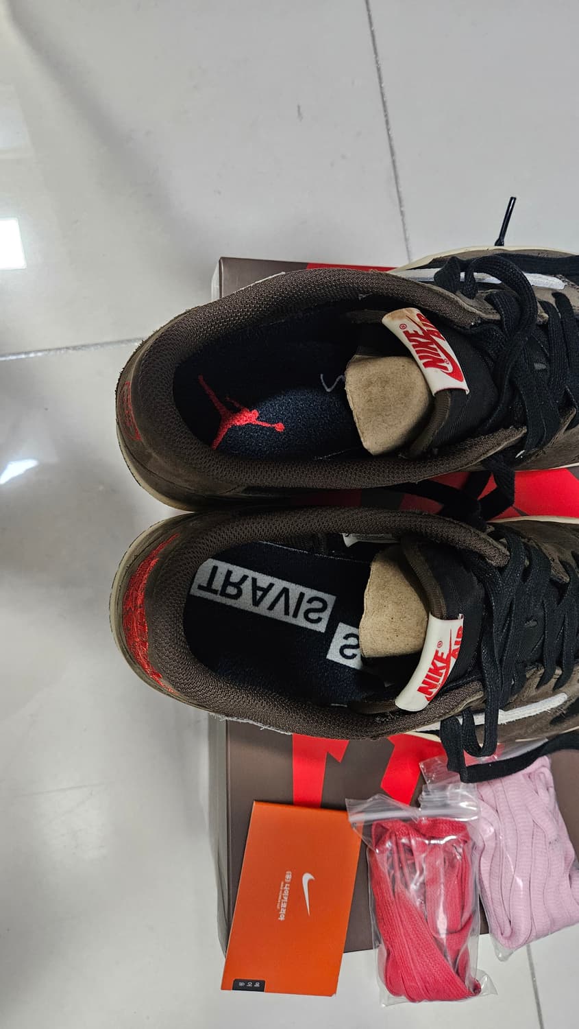 나이키 조던 트래비스 스캇 모카 og 로우 상품이미지3