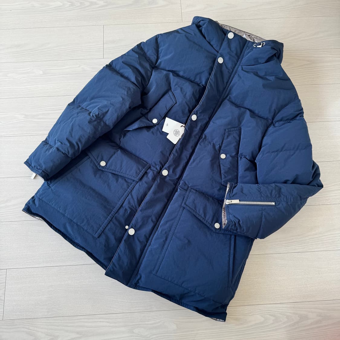 HERMES [역작, 미사용] 에르메스 끝판왕 프랑스산 다운코트 네이비 상품이미지5